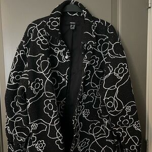 Unisex Forever 21 Black and White Floral Jacket